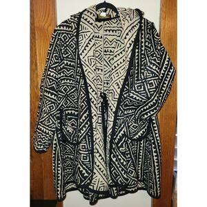 Deevas By Lucerne Labidou Womens Medium Tan Black Acrylics Hooded Cardigan